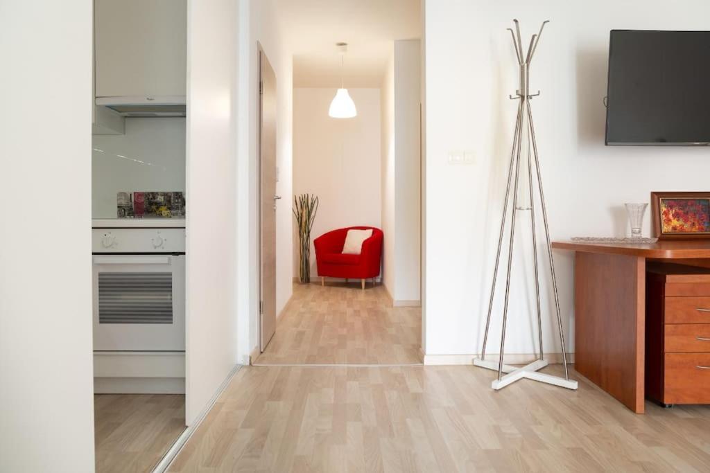 Great Tourist And Business Apartment Bratislava Buitenkant foto